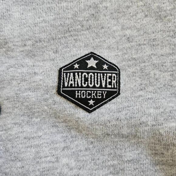 Bimbus Boys Vancouver Hockey Bomber Jacket Size 6-7 - Picture 4 of 9